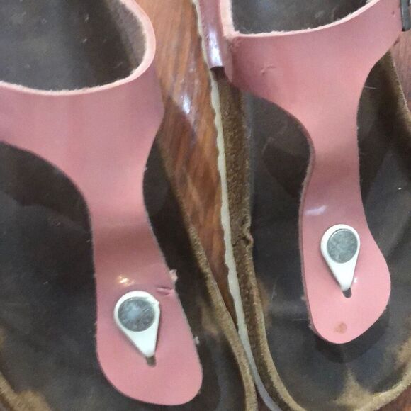 Birkenstock pink Gizeh Sandals, size 8 AS IS - Picture 5 of 7